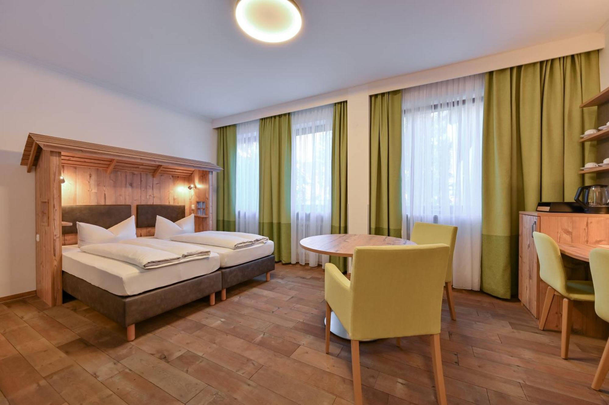 Füssen Hotel Ruchti - Zeit Fuer Mich מראה חיצוני תמונה